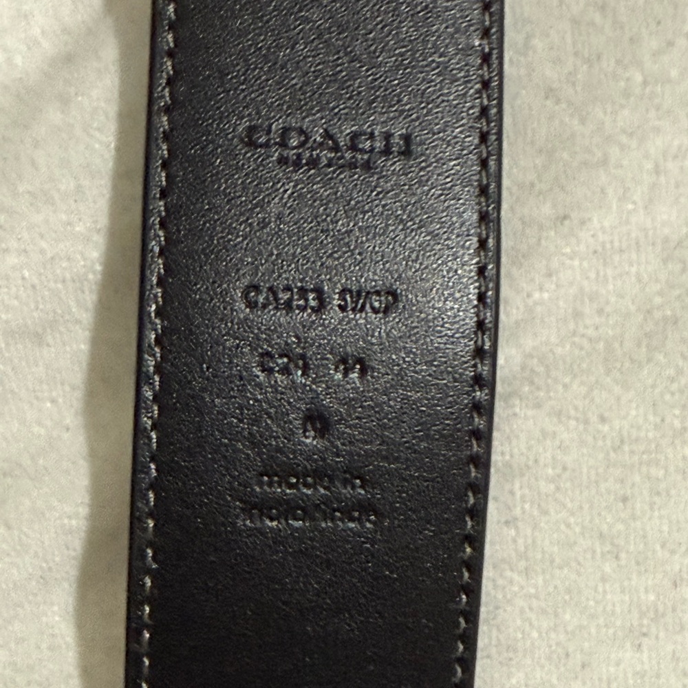 Coach Black Leather Belt with Silver Double-O Buckle - Picture 5 of 5